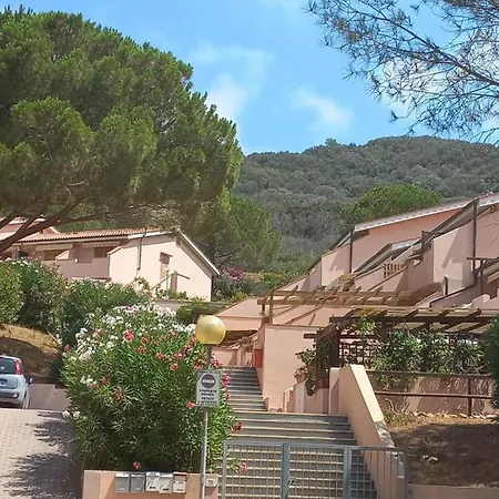 Isola D'elba Mare Vakantiehuis *